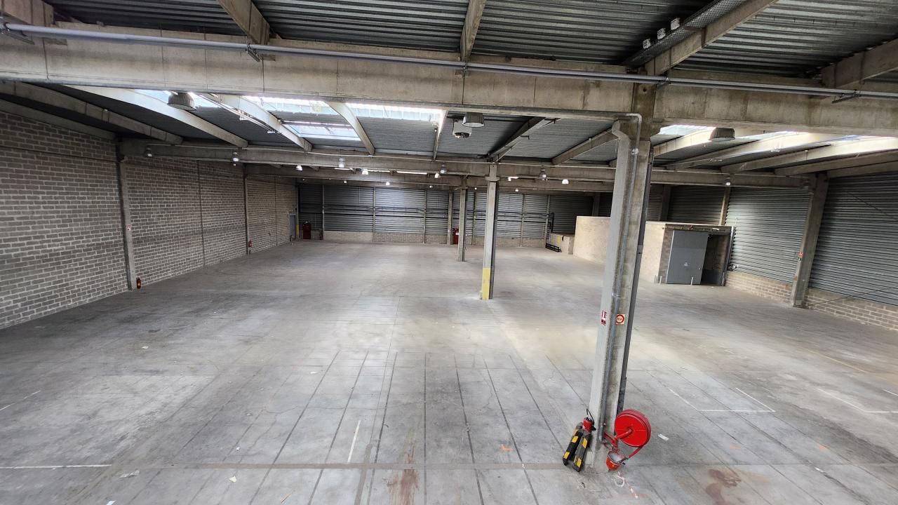 Entrepôt Sucy-en-Brie 4990m² Location entrepôt Sucy-en-Brie Val-de-Marne OLLOG2426577 5